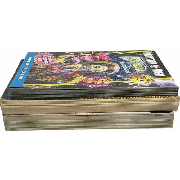 Monster High Electrified Soft Cover 3 Book Bundle - Picture 11 of 11
